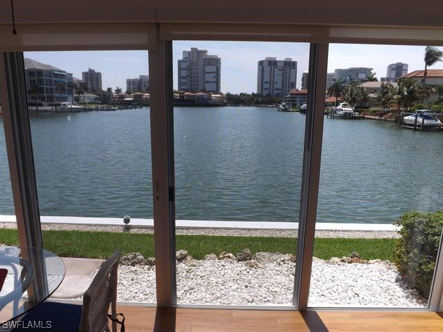 4155 Crayton Rd., Naples, FL