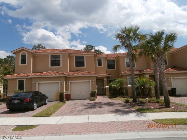 7444 Bristol Cir., Naples, FL 34120