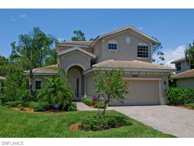12607 Biscayne Ct., Naples, FL 34105
