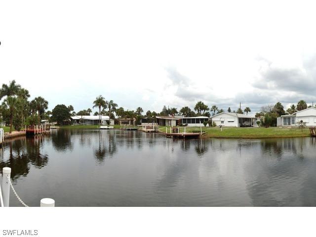 21 Aquamarine Ave., Naples, FL