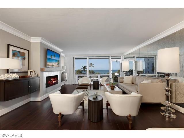 1851 Gulf Shore Blvd., Naples, FL 34102