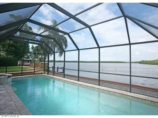 5264 Seahorse Ave., Naples, FL