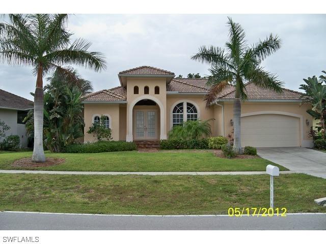 628 Hernando Dr., Marco Island, FL 34145
