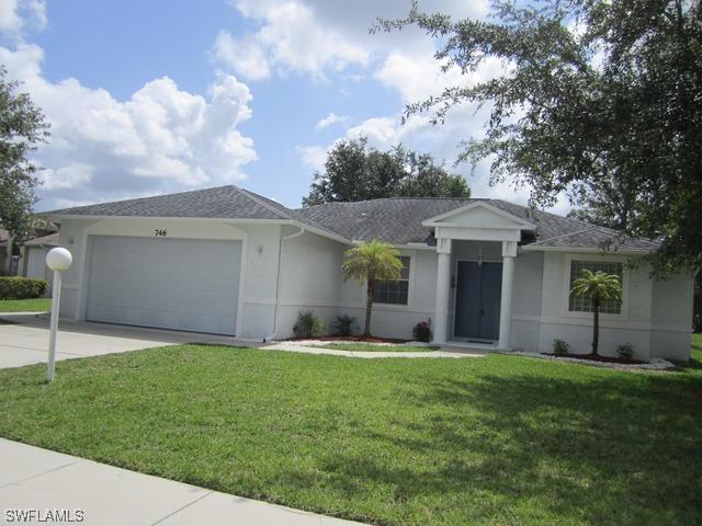 746 Charlemagne Blvd., Naples, FL