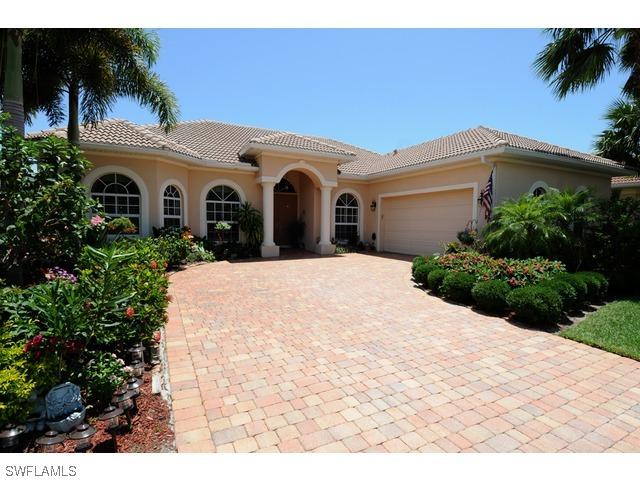 10276 Avonleigh Dr., Bonita Springs, FL 34135