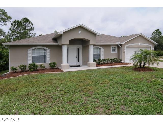 1225 Desoto Blvd., Naples, FL 34120