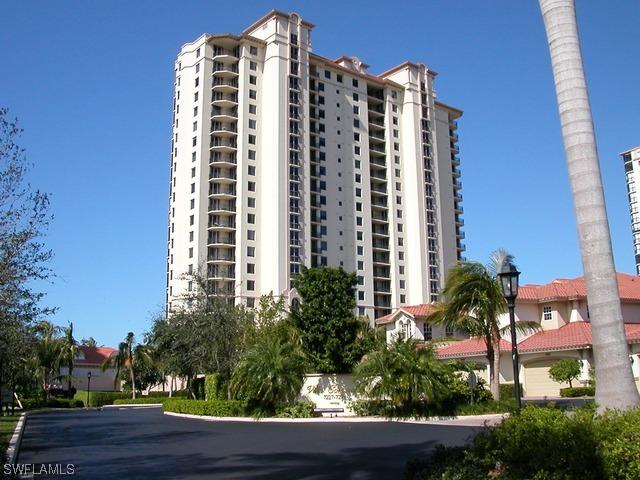 7225 Pelican Bay Blvd. #303, Naples, FL
