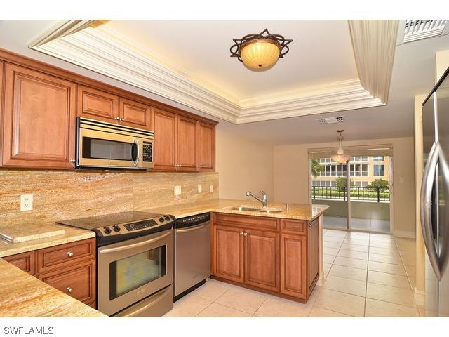 4451 Gulf Shore Blvd. #406, Naples, FL 34103