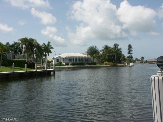 111 Gulfport Ct., Marco Island, FL