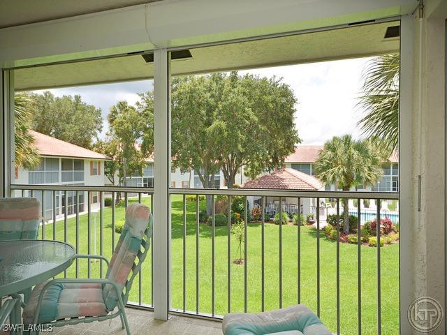 648 Mardel Ct. #707, Naples, FL 34104