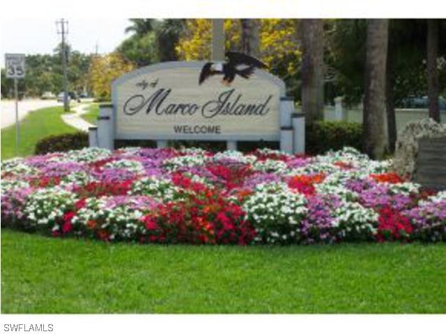 162 Cyrus St., Marco Island, FL 34145