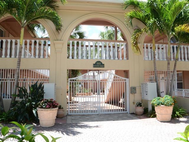 980 7th Ave. #107, Naples, FL 34102