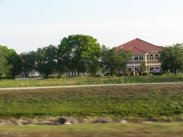 4510 Executive Dr., Naples, FL