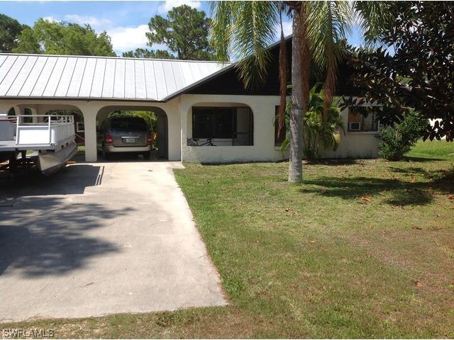 4552 Santiago Ln., Bonita Springs, FL 34134