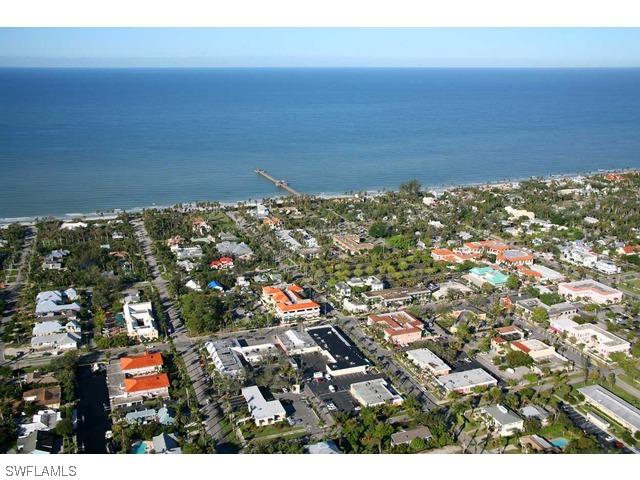 709 Broad Ave., Naples, FL 34102