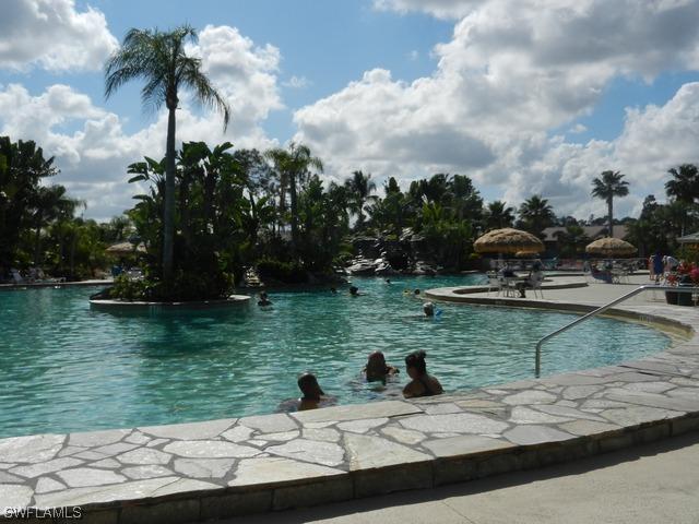 2345 Magnolia Ln. #6, Naples, FL 34112