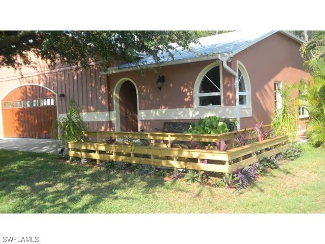 4043 Skyway Dr., Naples, FL