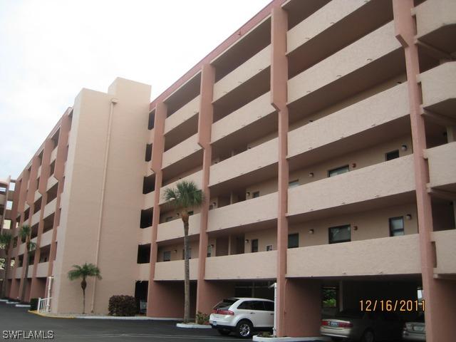 1085 Bald Eagle Dr., Marco Island, FL 34145