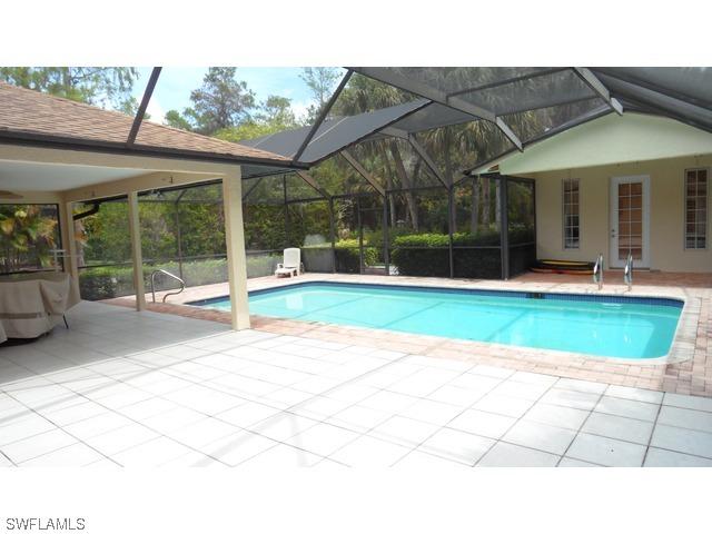 5341 Hickory Wood Dr., Naples, FL 34119