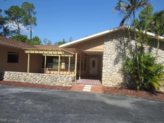 4785 11th Ave., Naples, FL 34116