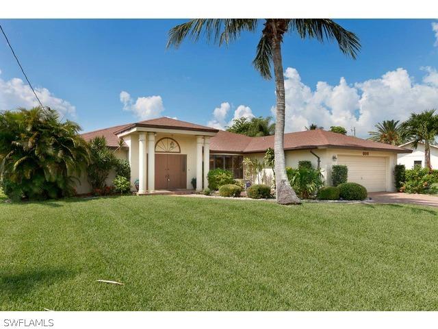 808 SW 52nd St., Cape Coral, FL 33914