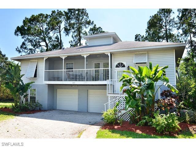 3633 Cottage Club Ln., Naples, FL