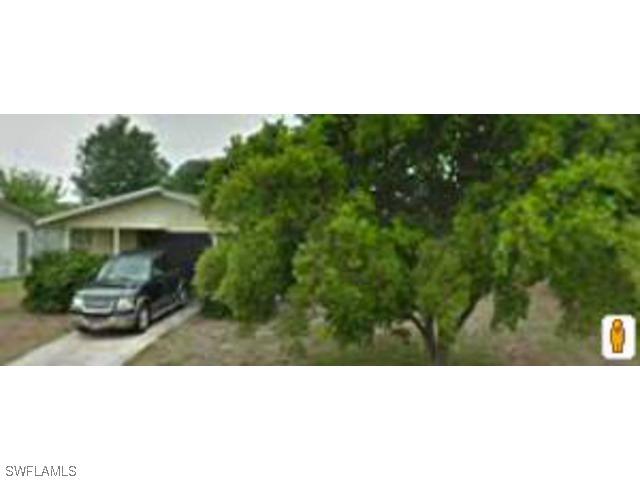 2201 45th Ter., Naples, FL