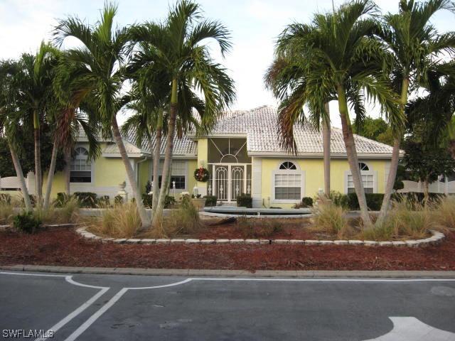 840 Caxambas Dr., Marco Island, FL