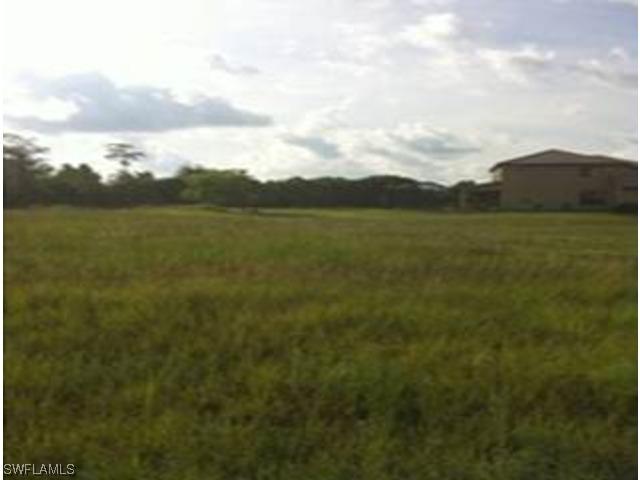 18337 Fairmont Dr., Naples, FL 34114