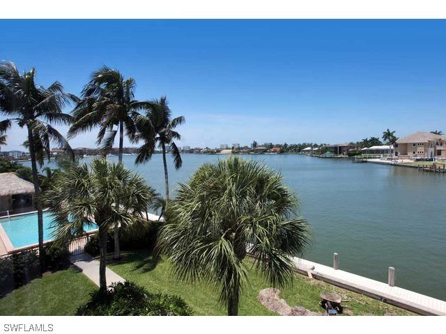 848 Elkcam Cir. #305, Marco Island, FL