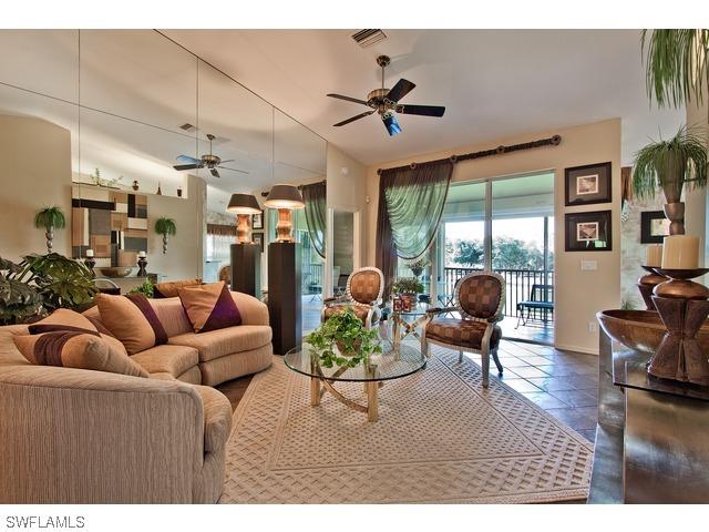 5866 Three Iron Dr. #204, Naples, FL 34110