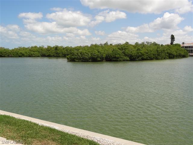 640 Rockport Ct., Marco Island, FL 34145