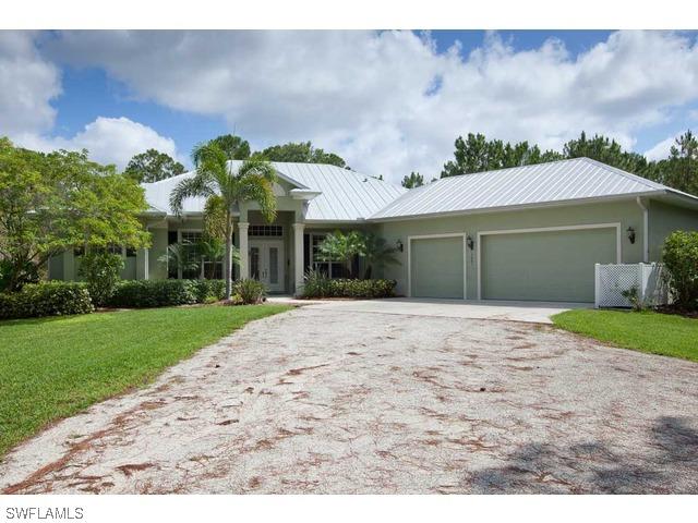 1661 Oakes Blvd., Naples, FL