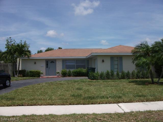 3364 Corana Way, Naples, FL 34105