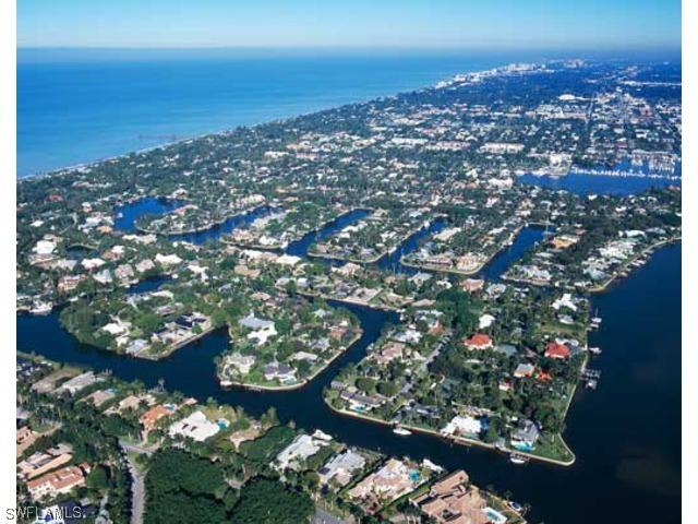 2232 Southwinds Dr., Naples, FL