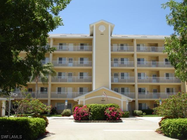 19851 Breckenridge Dr. #203, Estero, FL