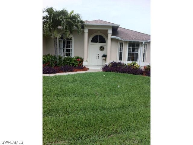20730 Groveline Ct., Estero, FL 33928