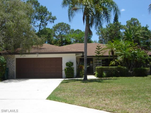 1951 Empress Ct., Naples, FL