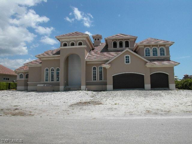 504 Tigertail Ct., Marco Island, FL 34145