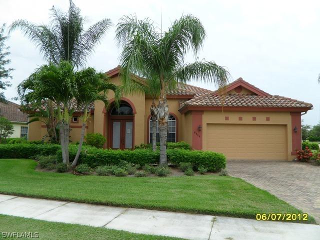 8754 Hideaway Harbor Ct., Naples, FL 34120