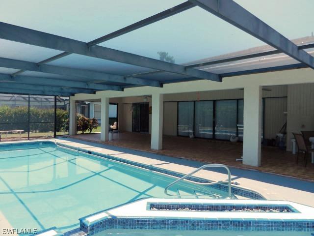 2445 Kings Lake Blvd., Naples, FL 34112