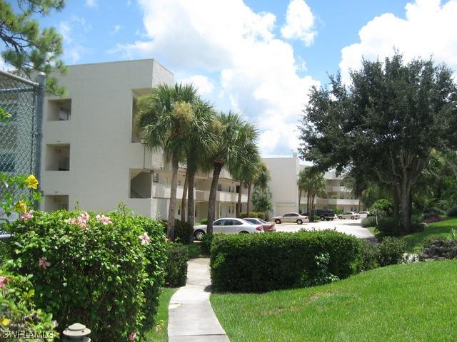 501 Forest Lakes Blvd. #207, Naples, FL