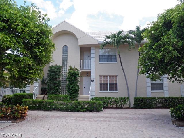 360 2nd St., Naples, FL