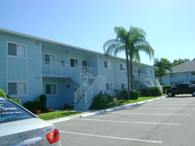 154 Cypress Way #8, Naples, FL