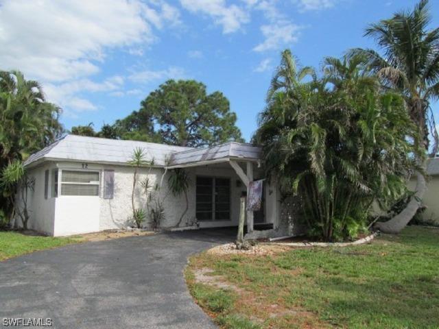 12 Kings Rd., Naples, FL