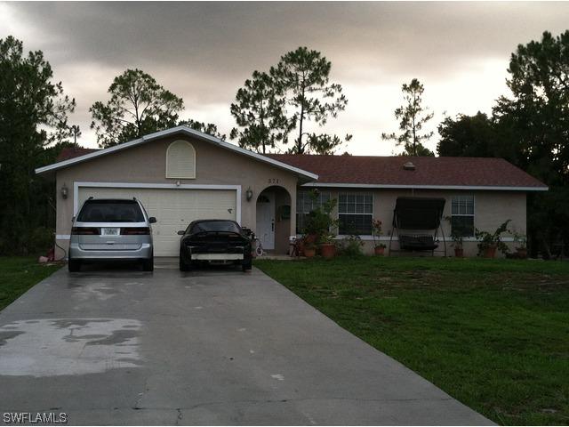 371 12th St., Naples, FL 34117