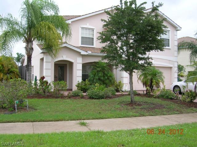 2879 Blossom Ct., Naples, FL 34120