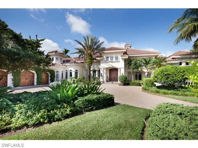 1830 Plumbago Ln., Naples, FL 34105