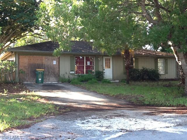 2048 45th Ter., Naples, FL