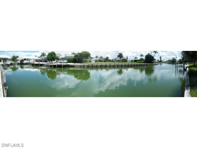 1230 Spanish Ct., Marco Island, FL 34145